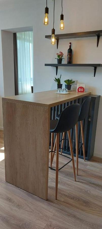 Eco Familia Hotell Pojoga Exteriör bild