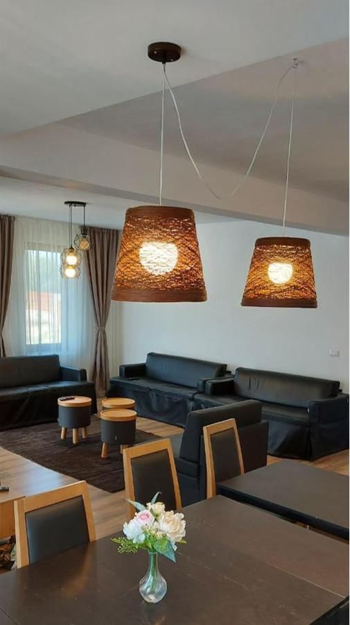 Eco Familia Hotell Pojoga Exteriör bild