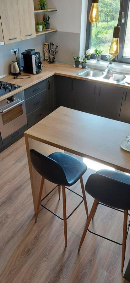 Eco Familia Hotell Pojoga Exteriör bild