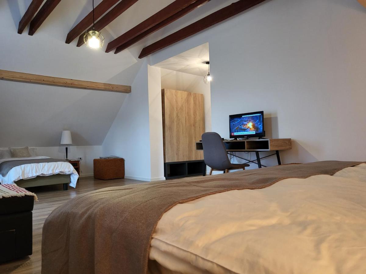 Eco Familia Hotell Pojoga Exteriör bild