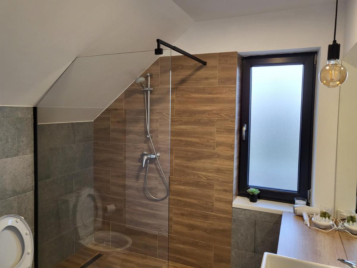 Eco Familia Hotell Pojoga Exteriör bild