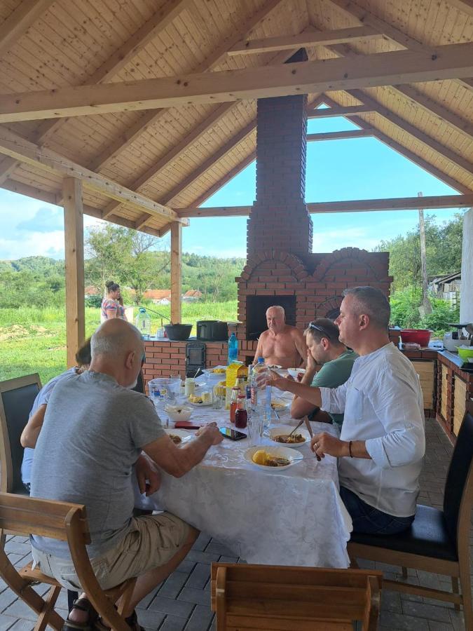 Eco Familia Hotell Pojoga Exteriör bild